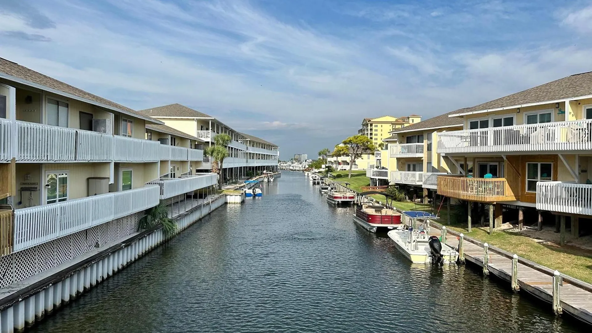 Sandpiper Cove 2056 Destin 0*,  United States